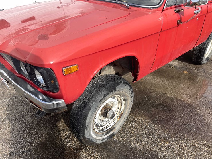 #1374-•-1976-chevrolet-luv-4x4-(has-wi-title)-(of)-image-17