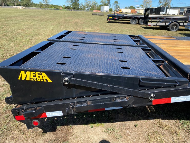 #33-•-#122-•-bigtex-gooseneck-14gn-trailer-gvwr-15,900-lbs-image-7