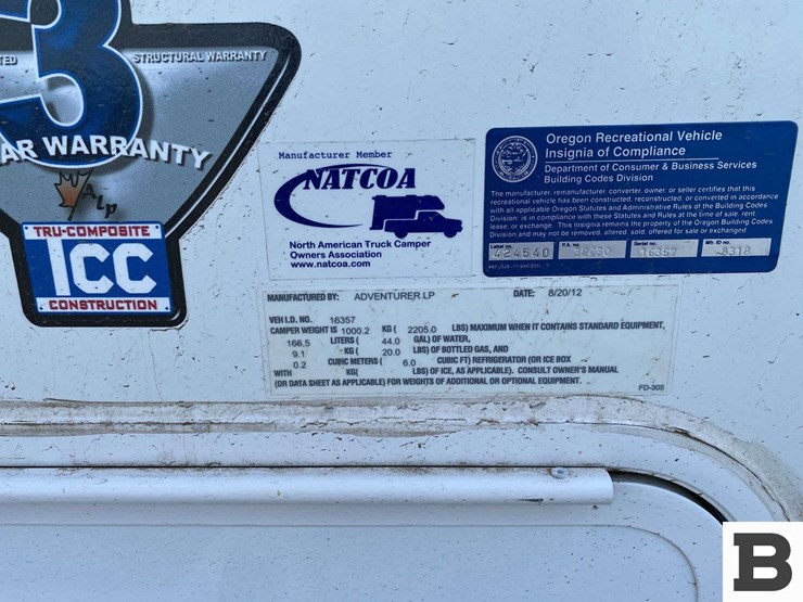 2013-natcoa-adventurer-alp-truck-camper-image-14