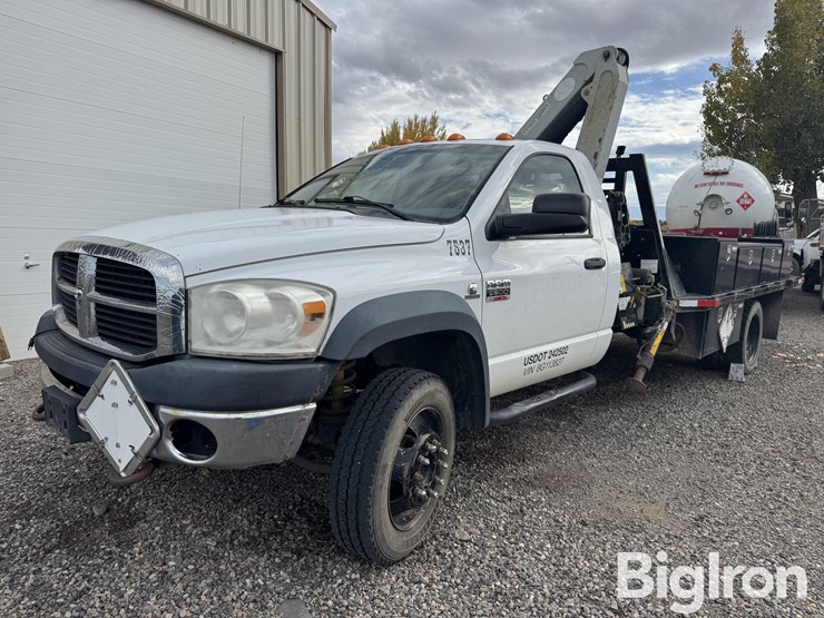 2008-dodge-ram-5500-image-1