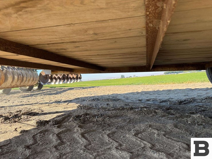 1991-american-trailers-&-saddle-gooseneck-horse-trailer-image-20