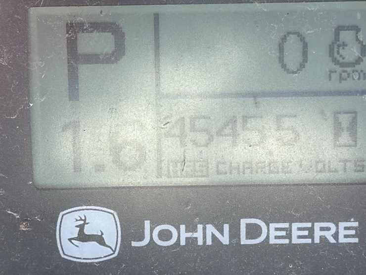 2008-deere-750j-xlt-image-11