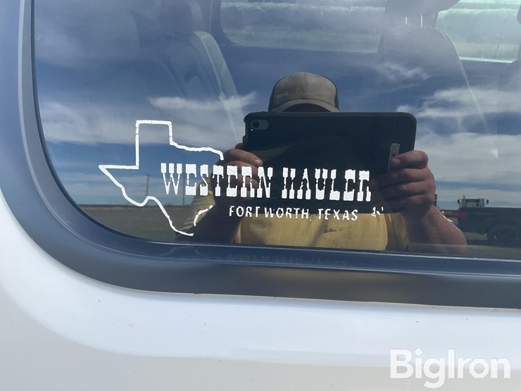 2012-gmc-sierra-3500-image-18