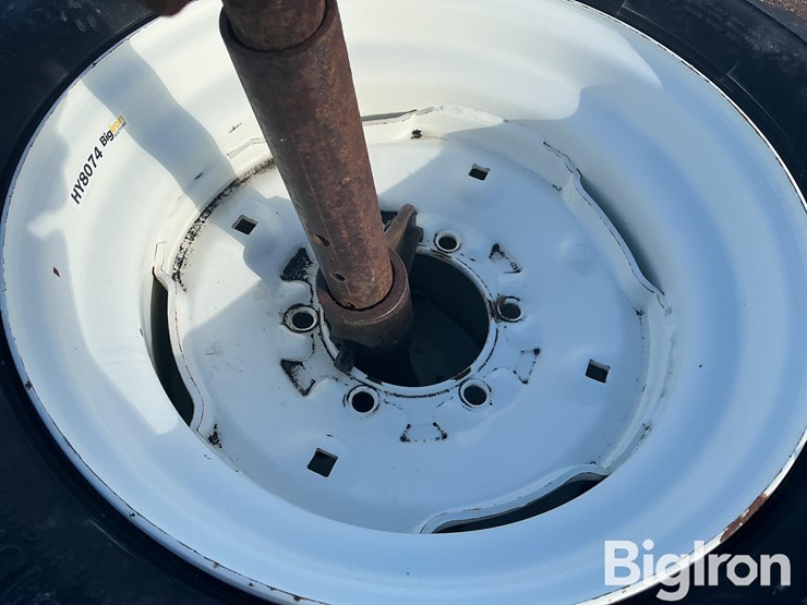 titan-trac-loader-10-16.5nhs-tires-image-11