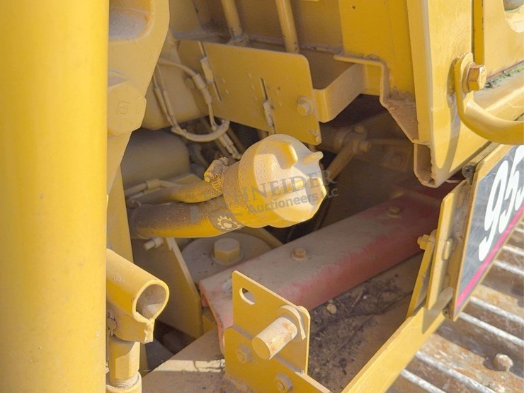 caterpillar-953b-image-28