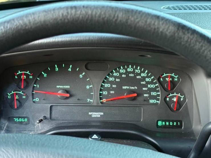 2004-dodge-dakota-image-10