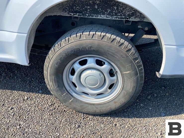 2016-ford-f150-image-15