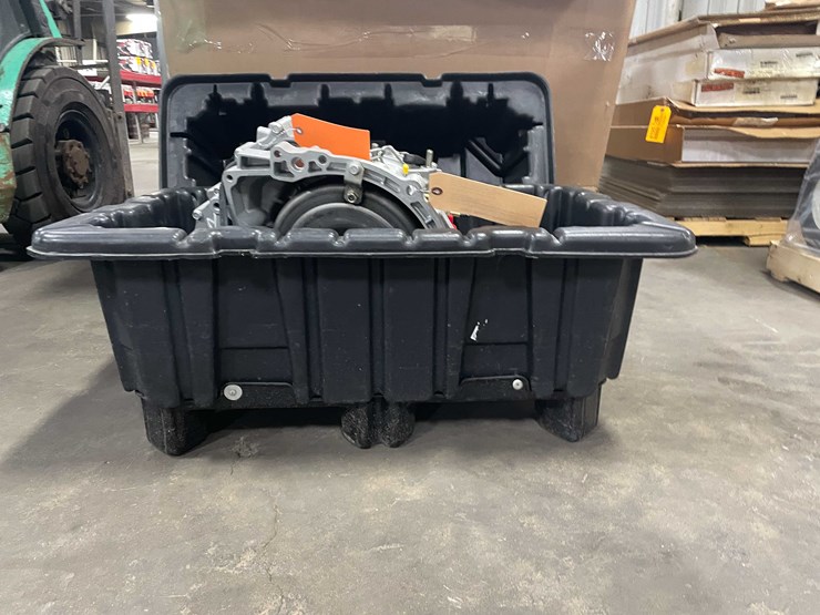 #8622-•-mazda-crate-transmission-(f)-image-22