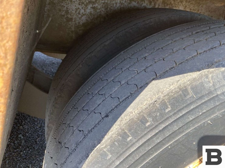 1985-king-load-image-29