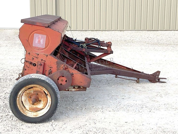 international-10-image-2