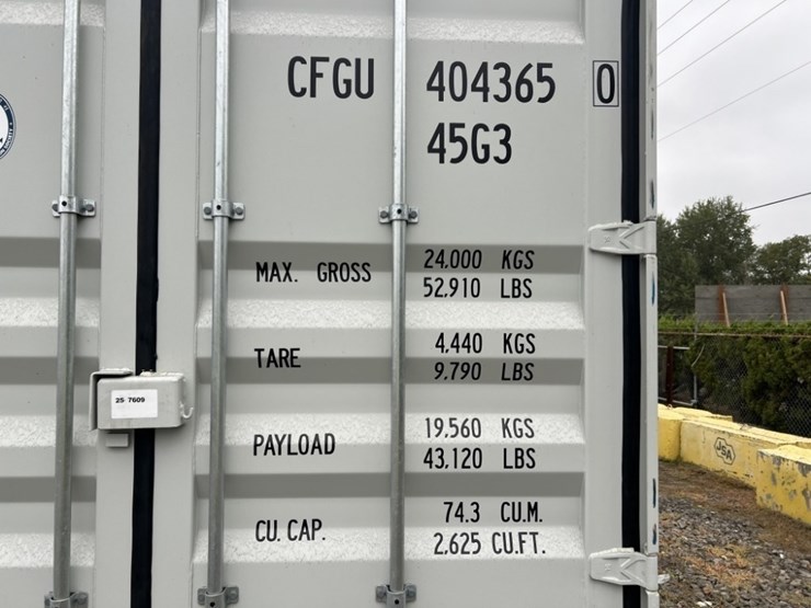 2025-40'-high-cube-shipping-container-image-6