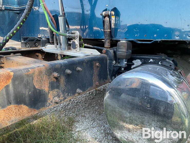 2006-peterbilt-379-image-19