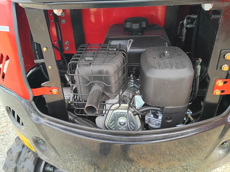 #l57-001-•-2025-tpm-16-mini-excavator-(gasoline)-image-20