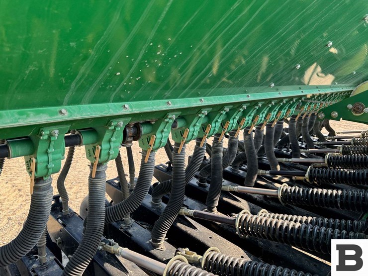 great-plains-3s-3000-image-38