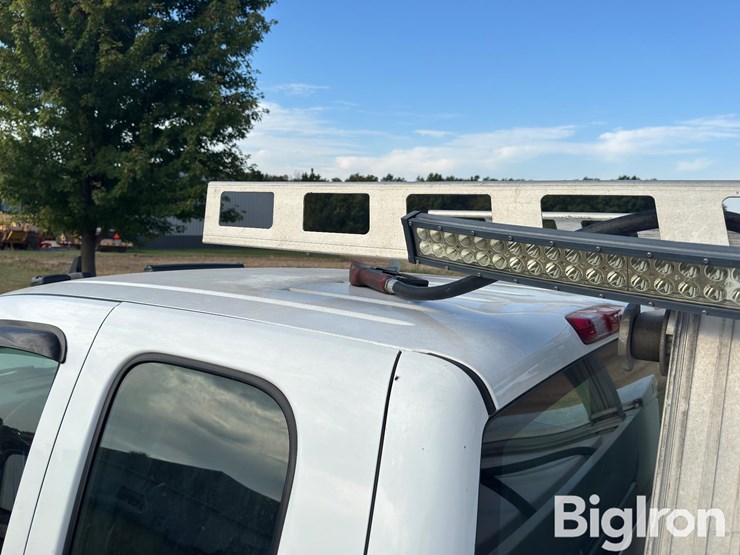 2008-chevrolet-silverado-image-19