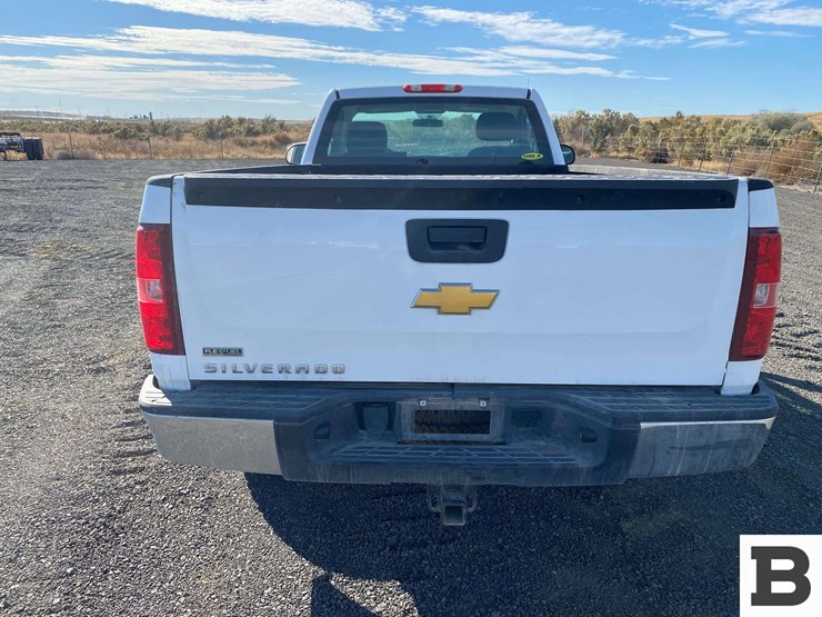 2012-chevrolet-silverado-1500-image-4