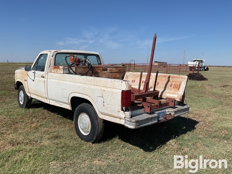 1984-ford-f250-image-7
