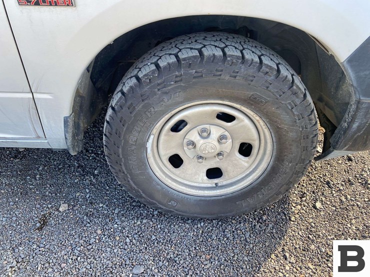 2018-ram-1500-pickup-image-21