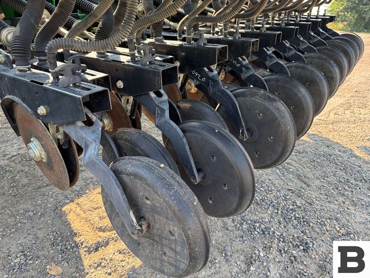 great-plains-3s-3000-image-41