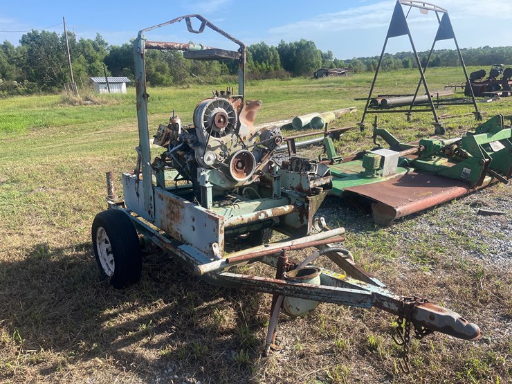 #124-•-trailer-mounted-diesel-engine-for-parts-and-repairs-image-9