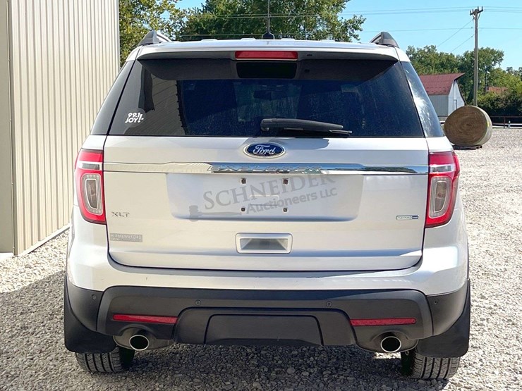 2013-ford-explorer-image-7