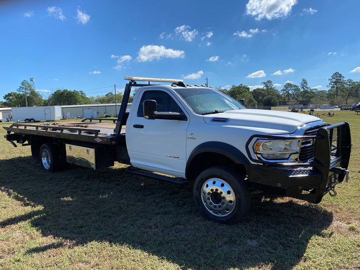 #19-•-#117-•-2020-ram-5500-rolloff-truck-image-7