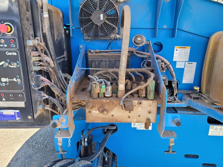 2011-genie-s65-image-10