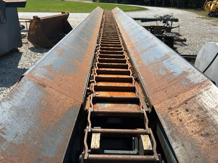 #4452-•-mellott-log-trough-image-10