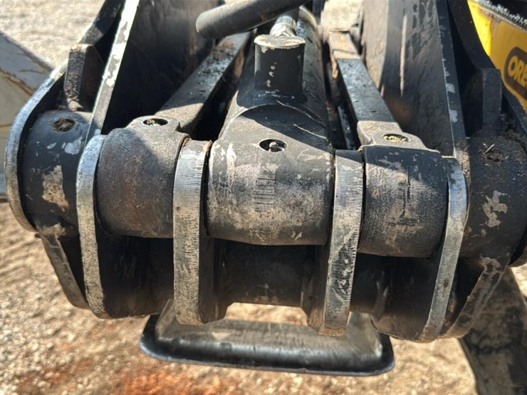 2003-timberpro-tf820e-image-24