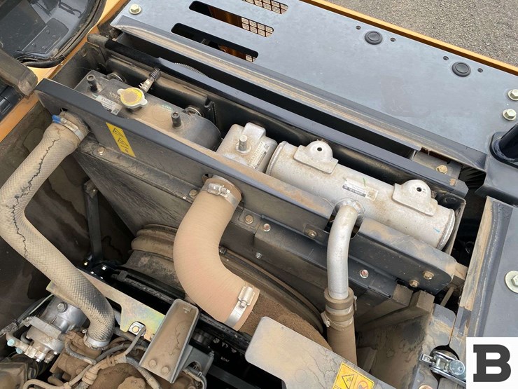 2016-case-cx160d-image-67