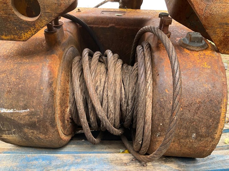 #2856-•-john-deere-cable-winch-and-arch-image-8