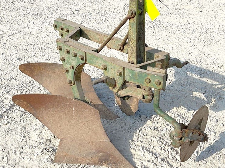 john-deere-2-image-2