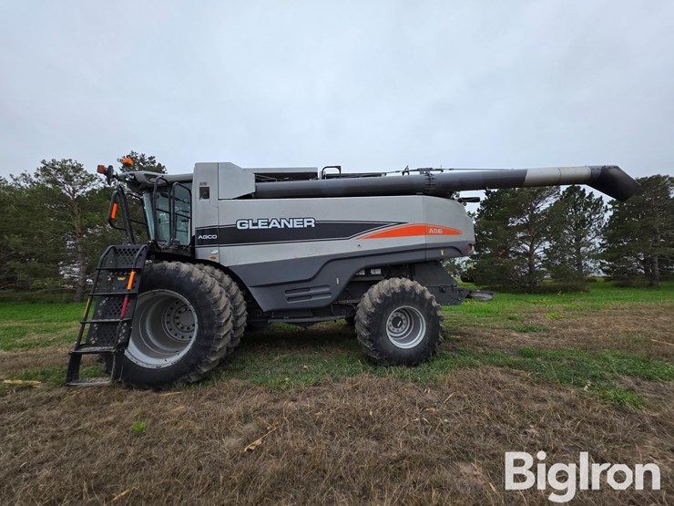 2008-gleaner-a86-image-8