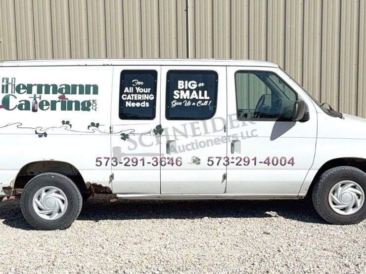 1998-ford-e150-image-3