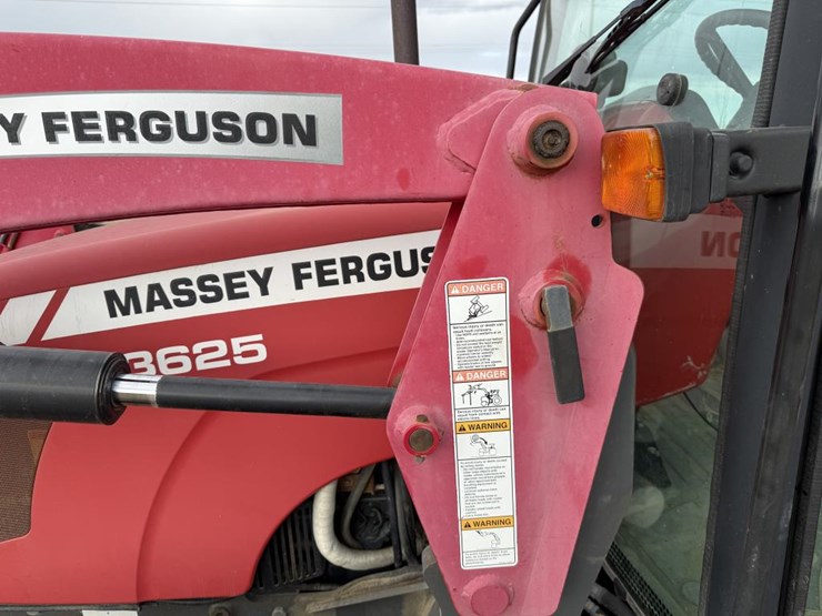 2009-massey-ferguson-3625-image-19