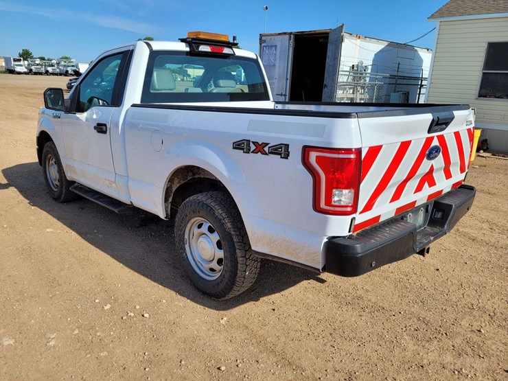 2017-ford-f150-image-4