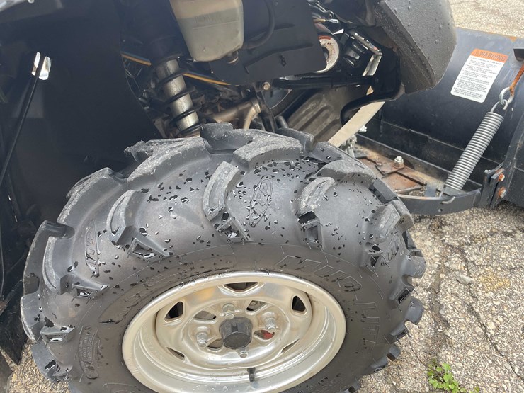 #1381-•-2005-honda-atv-with-snow-plow-(has-registration)-(of)-image-13