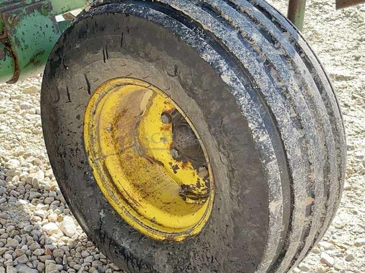 john-deere-1219-image-28