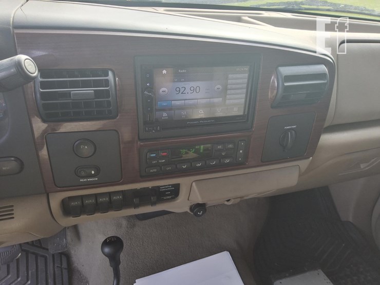 2007-ford-f250-lariat-image-23