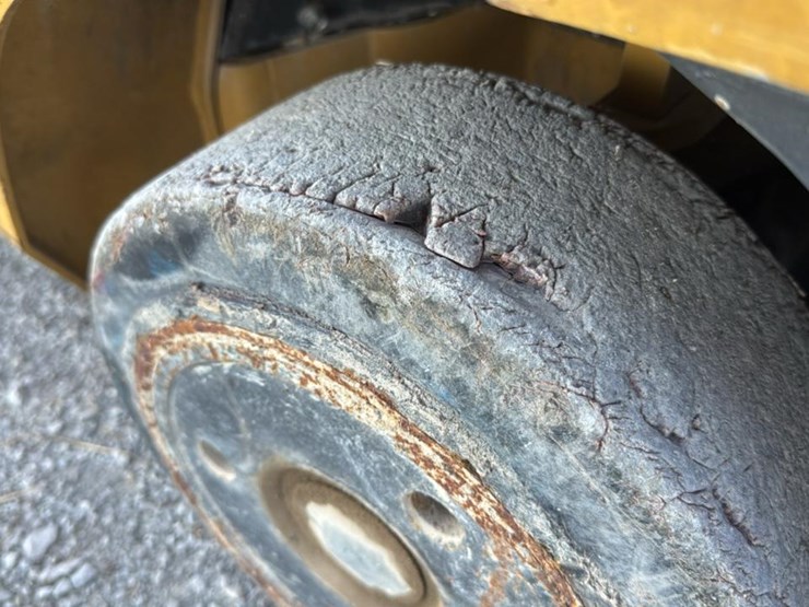 caterpillar-2c6000-image-20