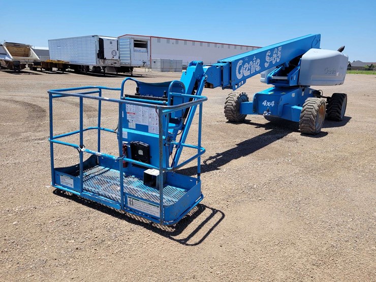 2011-genie-s65-image-1