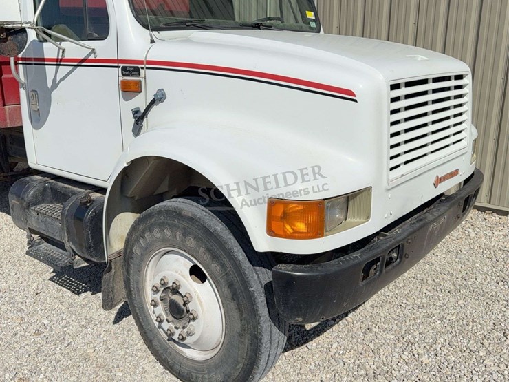 1991-international-4900-image-12