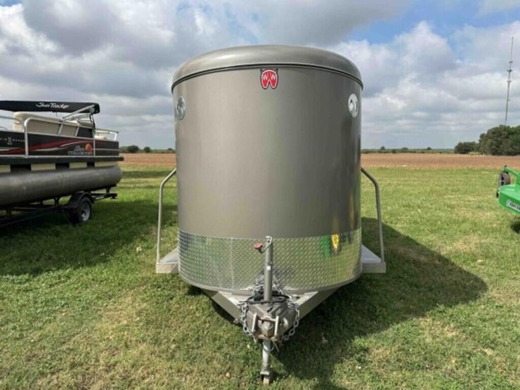 2023-w-w-16'-livestock-trailer-image-13