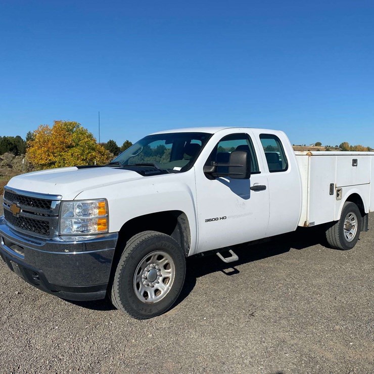 2013 CHEVROLET SILVERADO 3500