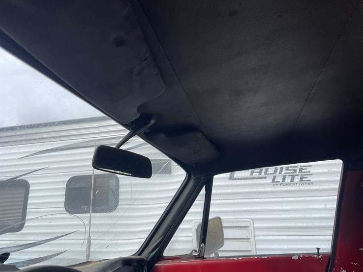 #1374-•-1976-chevrolet-luv-4x4-(has-wi-title)-(of)-image-163