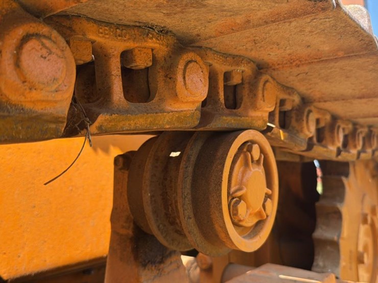 1979-case-450b--image-14