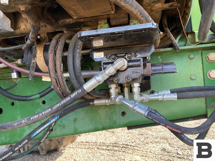 1995-john-deere-6300-image-34