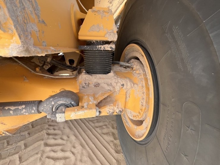 2021-volvo-a60h-image-19