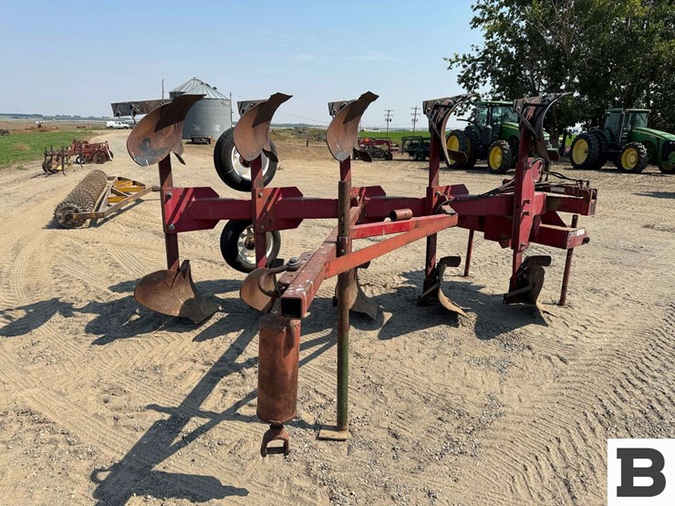 watts-5-bottom-plow-image-7