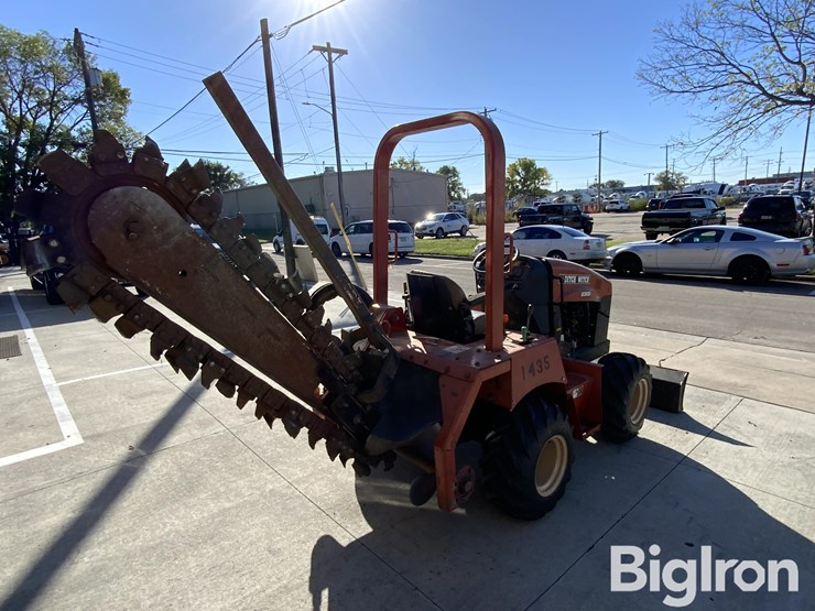 2004-ditch-witch-rt40-image-5